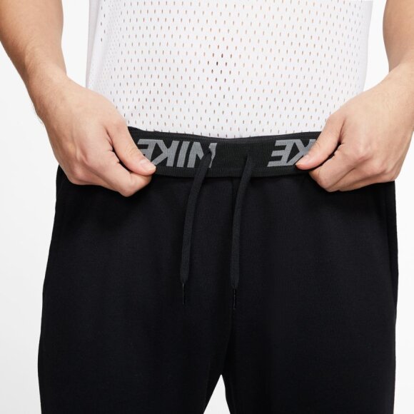 NIKE - M NK DRY PANT TAPER FLC GFX