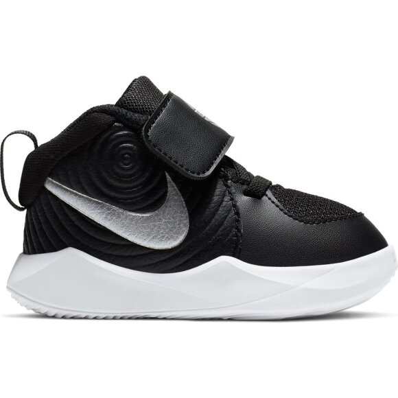 NIKE - K TEAM HUSTLE D 9