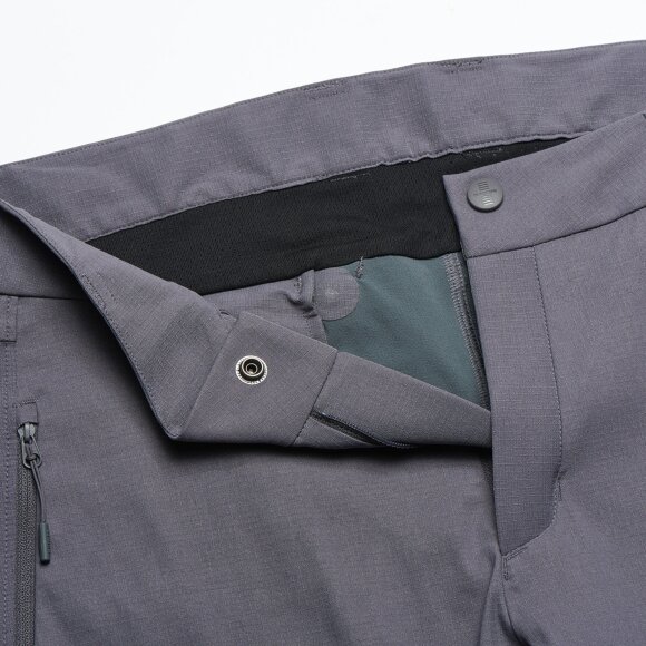 BLACK YAK CO. - M CANCHIM PANTS