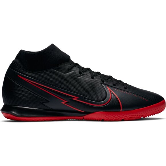 NIKE - M SUPERFLY 7 ACADEMY IC