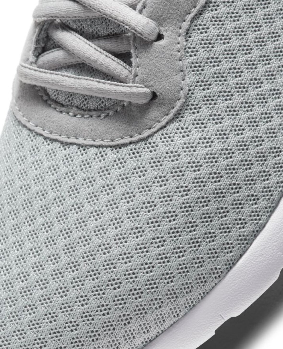 tanjun nike junior