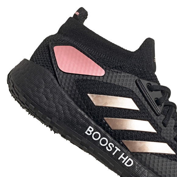 ADIDAS  - W PULSEBOOST HD