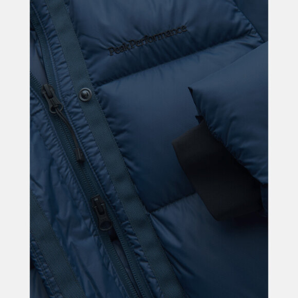 PEAK PERFORMANCE - W FROST DOWN COAT