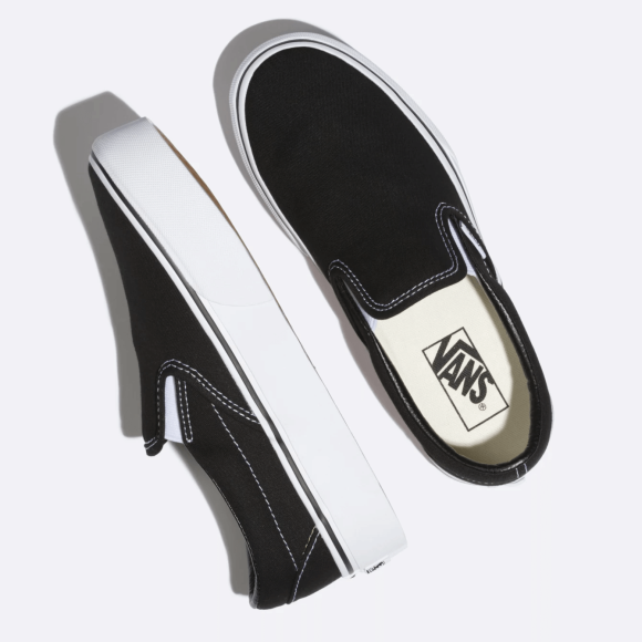 VANS - UA CLASSIC SLIP-ON PLATFOARM