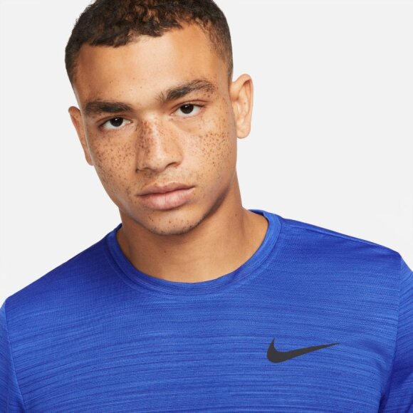 NIKE - M NIKE DF SUPERSET TOP SS