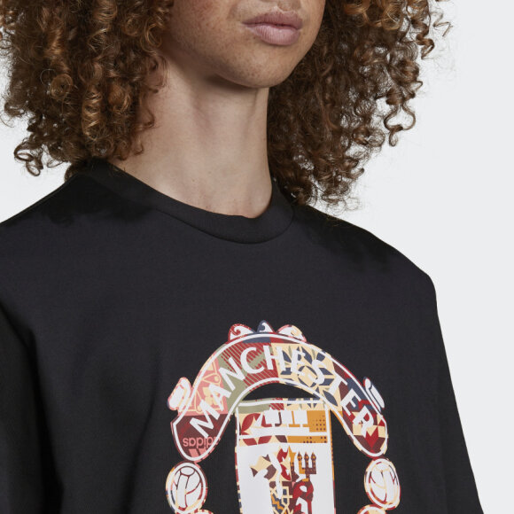 ADIDAS  - M MUFC CNY TEE