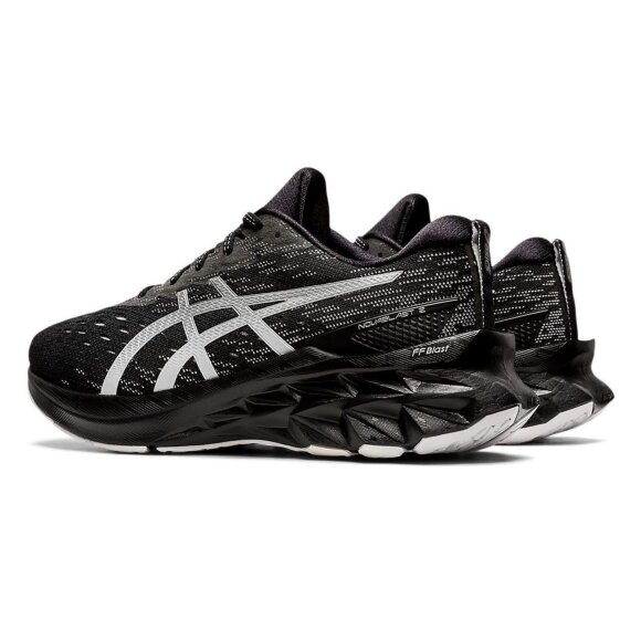 ASICS - M NOVABLAST 2