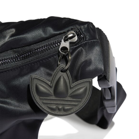 ADIDAS  - WAISTBAG 4.75L