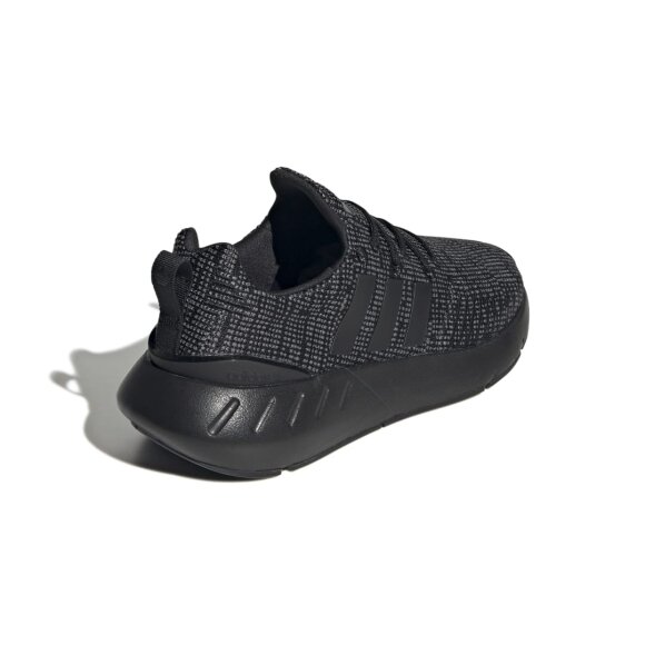 ADIDAS  - JR SWIFT RUN 22