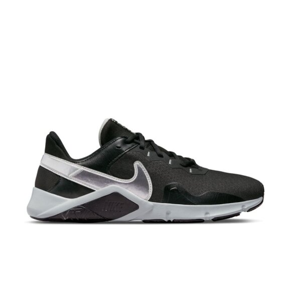 NIKE - M NIKE LEGEND ESSENTIAL 2