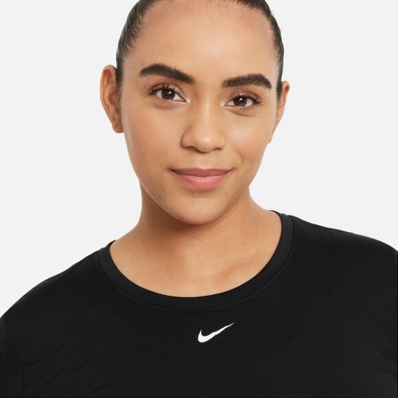 NIKE - W NIKE ONE DF PLUS SIZE SS TOP