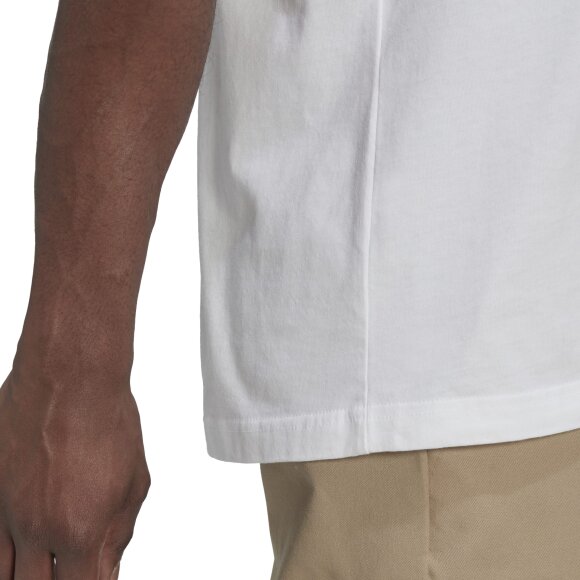 ADIDAS  - M MUFC DNA GR TEE