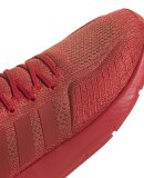 ADIDAS  - M SWIFT RUN 22