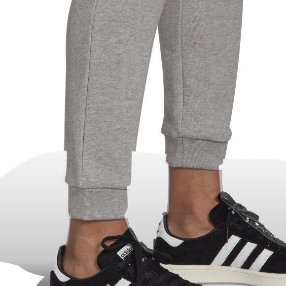 ADIDAS  - W ADICOLOR ESSENTIALS SLIM TRACK PANT