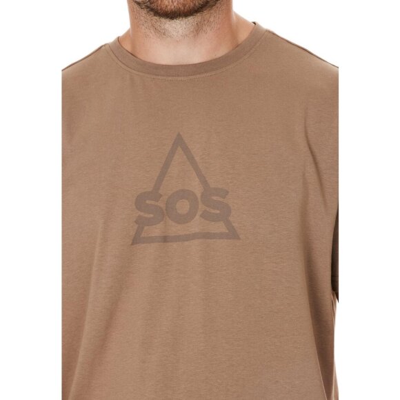 SOS LIFESTYLE - M KVITFJELL SS TEE