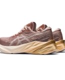 ASICS - W NOVABLAST 3