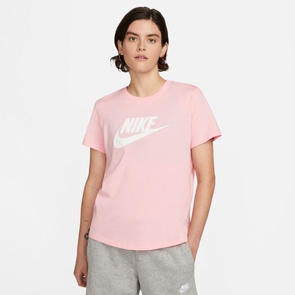 NIKE - W NSW TEE ESSENTIAL ICON