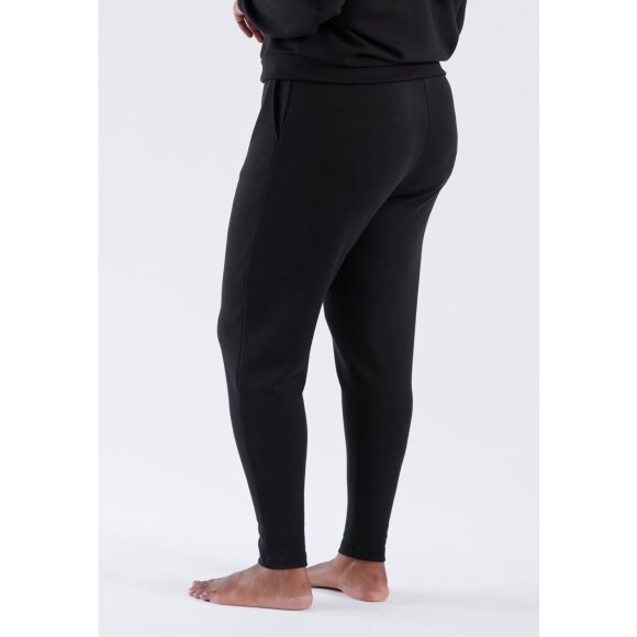 SPORTS GROUP - W TIAMO SWEAT PANTS