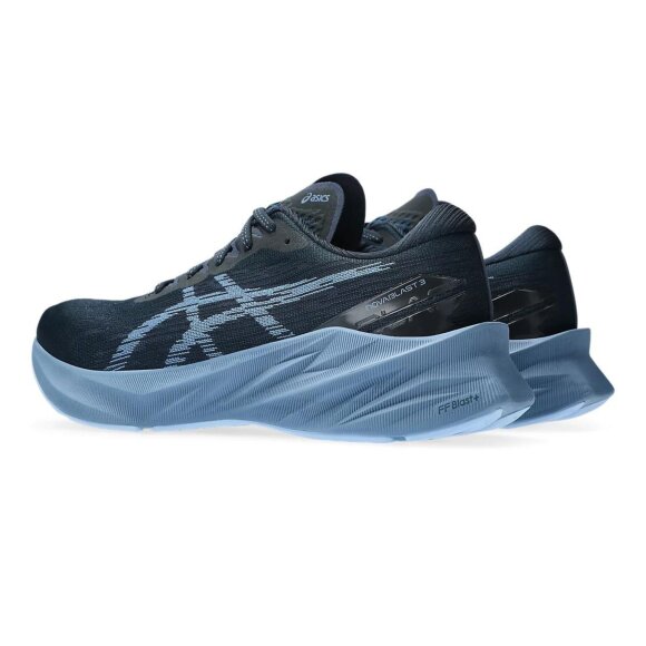 ASICS - M NOVABLAST 3