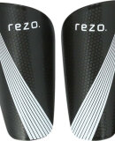 SPORTS GROUP - U CARRINGTON SHIN GUARD W/SLEE