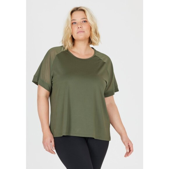 Q SPORTSWEAR - W CANDIAN MESH TEE