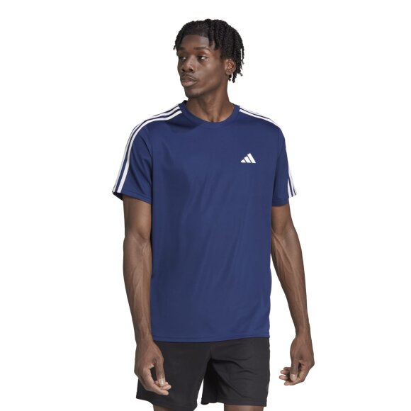 ADIDAS  - M TRAIN ESSENTIALS BASE 3-STRIPE TEE