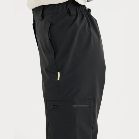 SOS LIFESTYLE - W MONTE ROSA SHELL PANTS