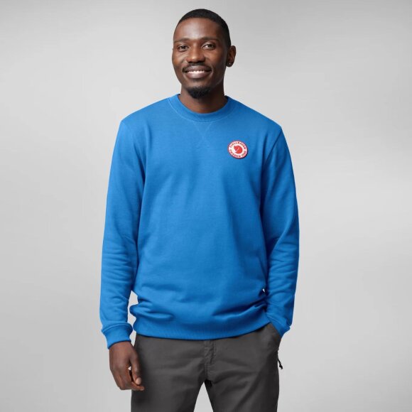FJALLRAVEN - M 1960 LOGO BADGE SWEATER