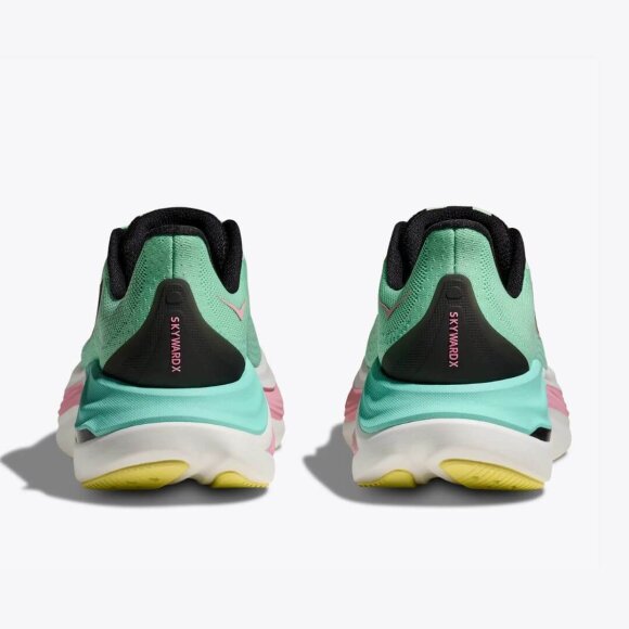 HOKA - W SKYWARD X
