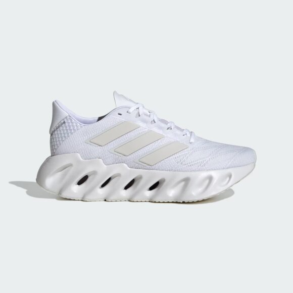 ADIDAS  - W ADIDAS SWITCH FWD 2