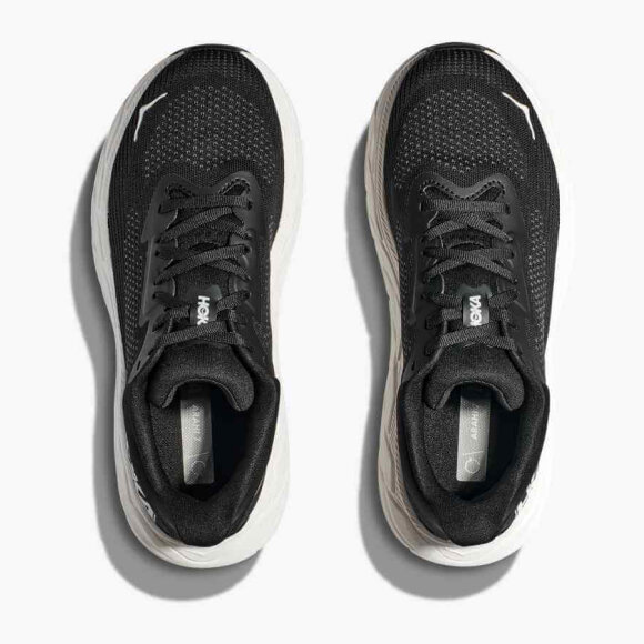 HOKA - M ARAHI 7