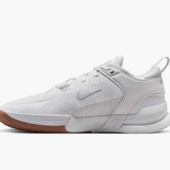 NIKE - JR OMNI MULTI-COURT