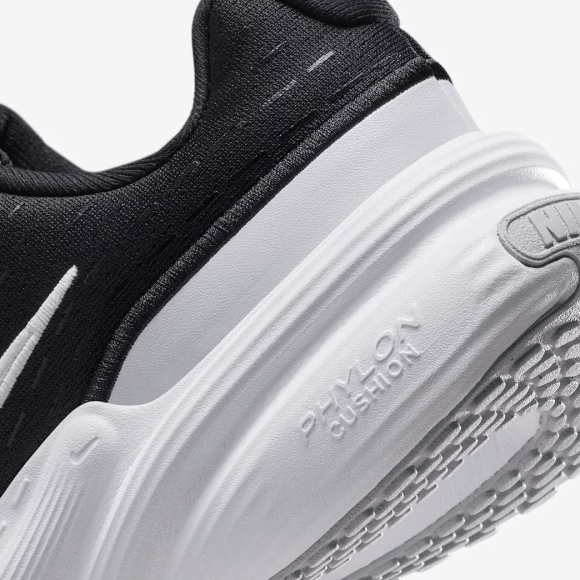 NIKE - JR UPLIFT SC