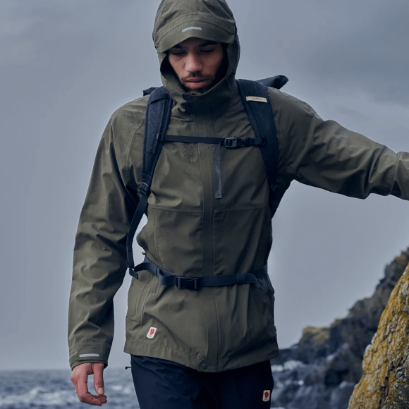 FJALLRAVEN - M HC HYDRATIC TRAIL JACKET
