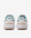 NIKE - W GAMMA FORCE