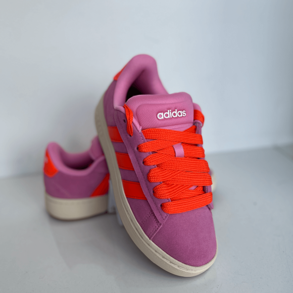ADIDAS  - W GRAND COURT ALPHA 00s