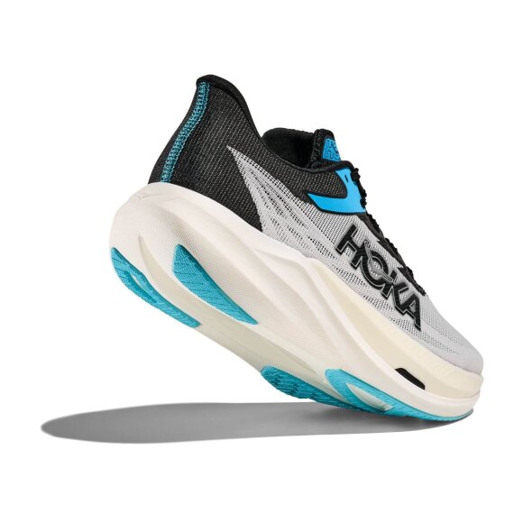 HOKA - U ROCKET X 3