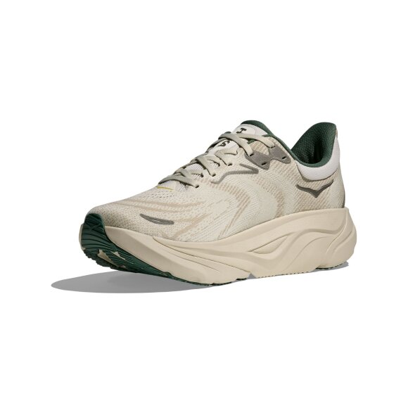HOKA - M ARAHI 8