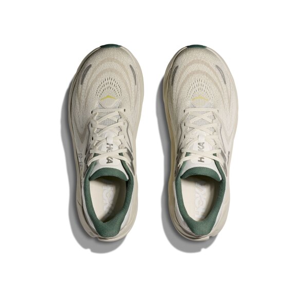 HOKA - M ARAHI 8