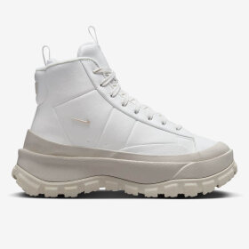 NIKE - W BLAZER ROAM MID