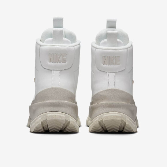 NIKE - W BLAZER ROAM MID