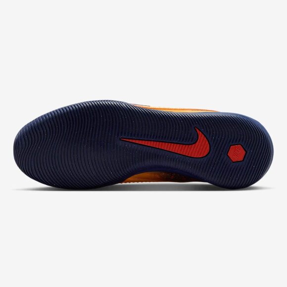 NIKE - U PHANTOM  LOW ACAD IC