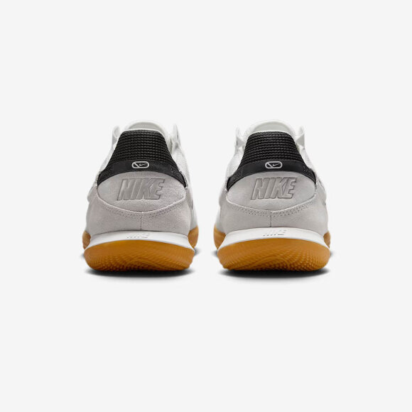 NIKE - U STREETGATO
