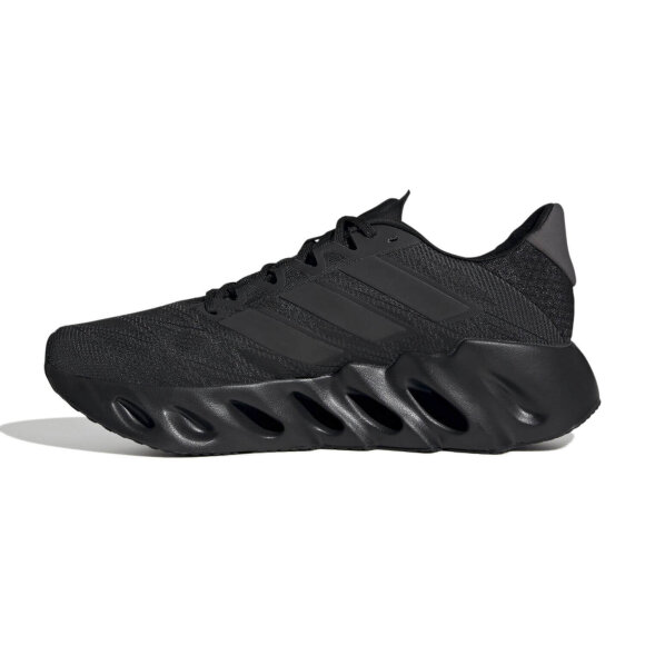 ADIDAS  - M SWITCH FWD 2