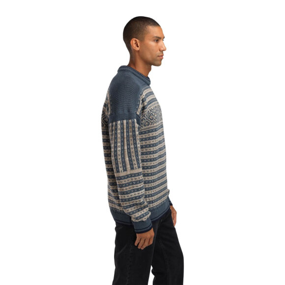 DALE OF NORWAY - M RAMBERG SWEATER