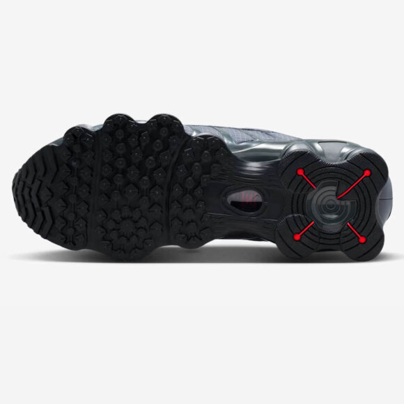 NIKE - M SHOX TL
