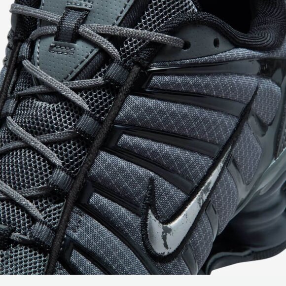 NIKE - M SHOX TL