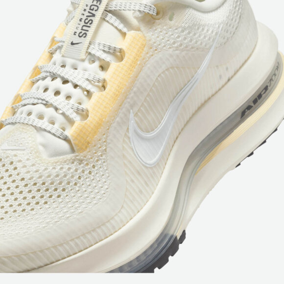 NIKE - W PEGASUS PREMIUM