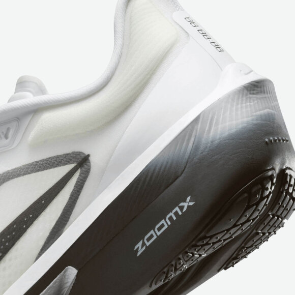 NIKE - W ZOOM FLY 6