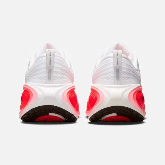 NIKE - M VOMERO PLUS